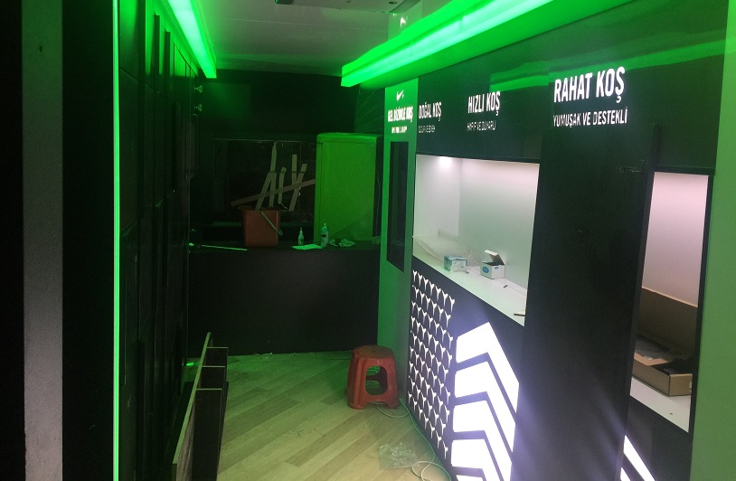 ozel_calismalarimiz_05_nike_etkinlik_aracı_tasarimi