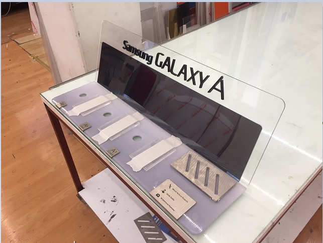pleksi_telefon_standi_15_samsung_galaxy_a_stand