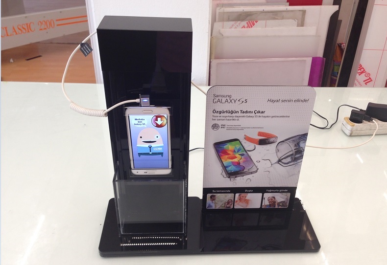 pleksi_telefon_standi_17_sarj_dolum_unitesi