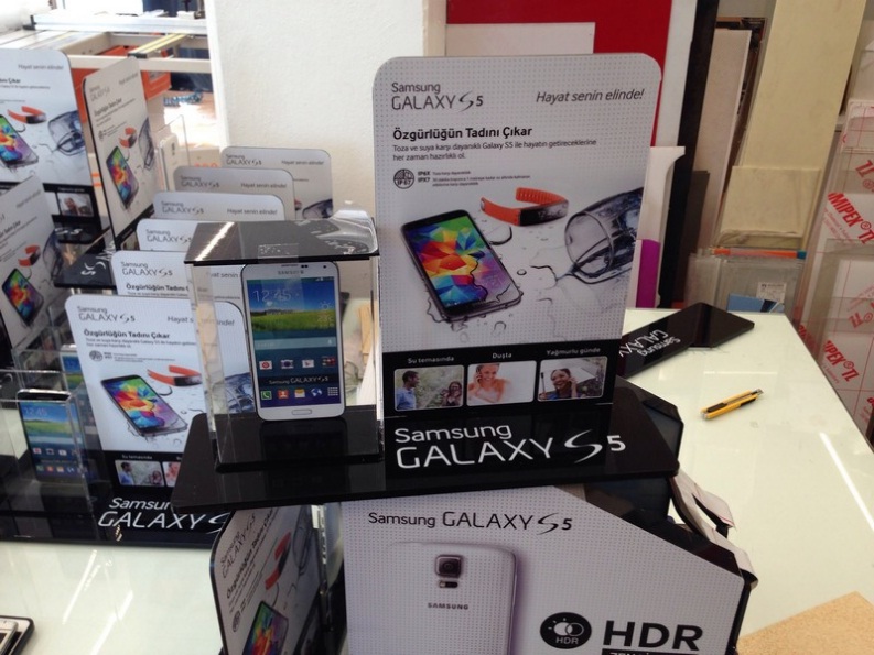 pleksi_urun_teshir_standlari_05