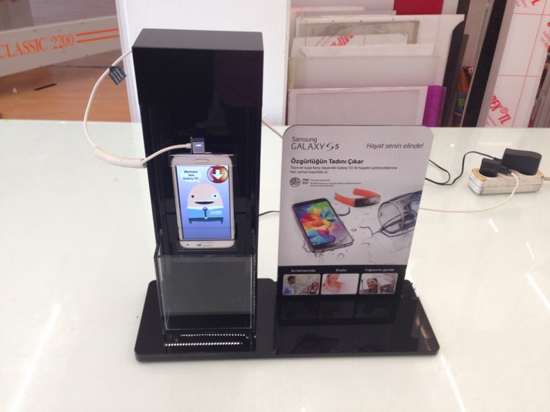 pleksi_urun_teshir_standlari_06