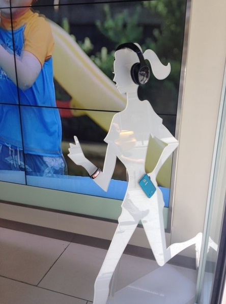 pleksi_urun_teshir_standlari_07