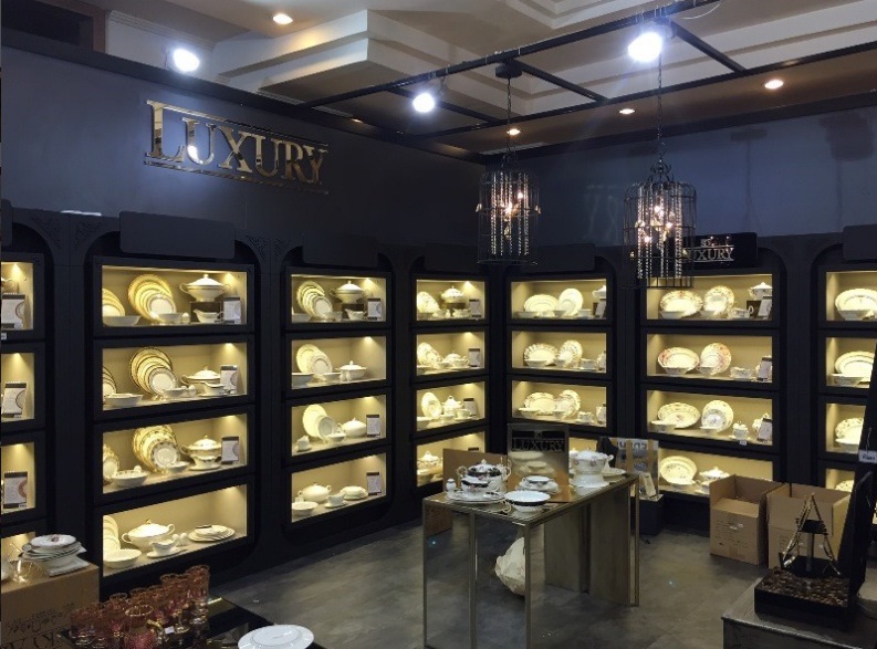 pleksi_urun_teshir_standlari_12