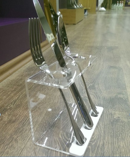 pleksi_zuccaciye_standlari_05_5_mm_pleksiglas_mutfak_seti